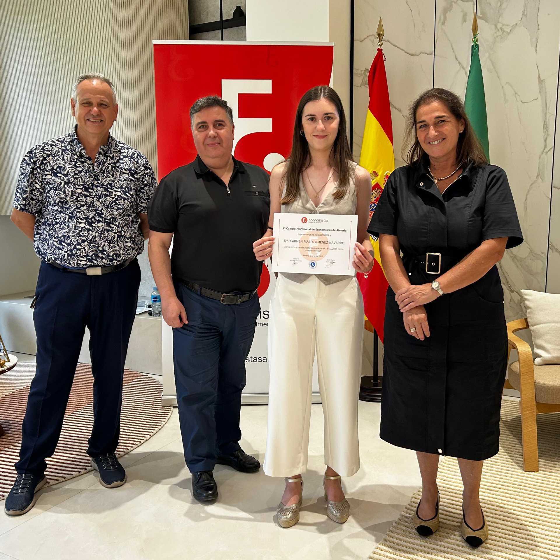 Diploma del colegio de economistas